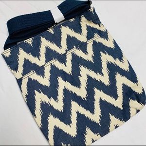 Thirty-One Organizing Shoulder Bag — Indigo Ink 💙